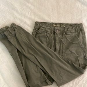 American Eagle Joggers
